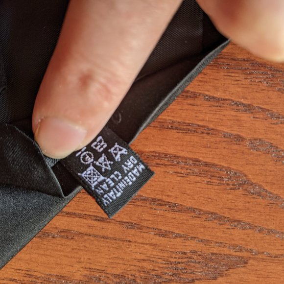 Italian Silk Tie - Black - Picture 5 of 7